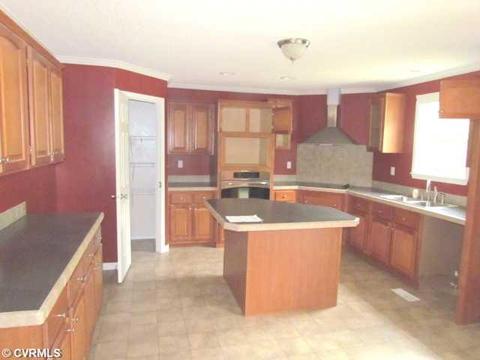156 Fox Chase Dr, Dendron, VA 23839 photo 6
