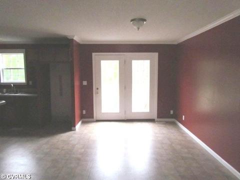 156 Fox Chase Dr, Dendron, VA 23839 photo 5