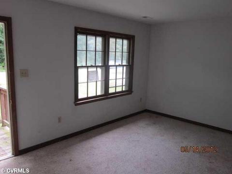 3112 Speeks Dr, Midlothian, VA 23112 photo 2