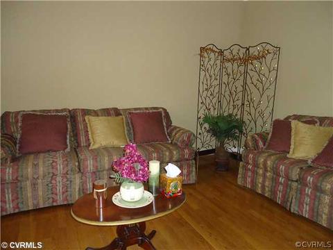 14719 Rolling Spring Dr, Midlothian, VA 23114 photo 4
