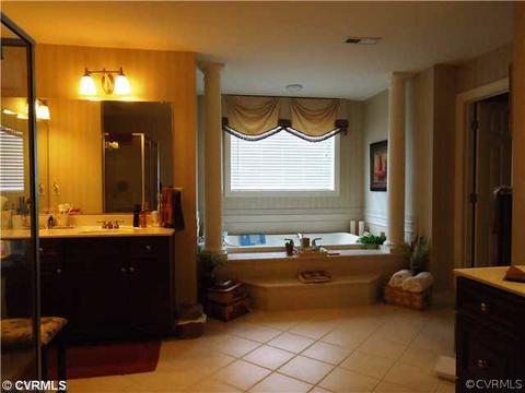 14719 Rolling Spring Dr, Midlothian, VA 23114 photo 9