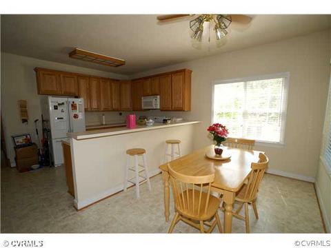 96 Carlton Ct, Aylett, VA 23009 photo 5
