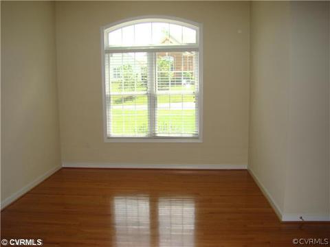 654 Krim Point Loop, Midlothian, VA 23114 photo 5