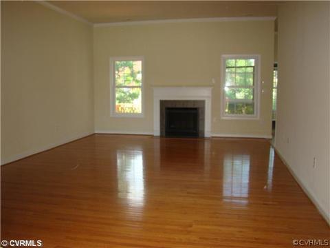 654 Krim Point Loop, Midlothian, VA 23114 photo 2