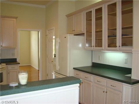 654 Krim Point Loop, Midlothian, VA 23114 photo 6