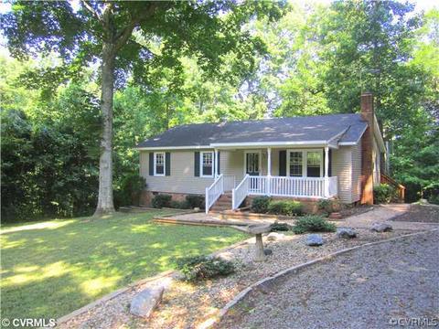 1017 Holly Grove Dr, Bumpass, VA 23024 photo 12