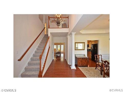 801 Clayborne Ln, Midlothian, VA 23114 photo 2