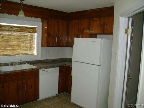 5809 Mill Spring Ln, Midlothian, VA 23112 photo 4