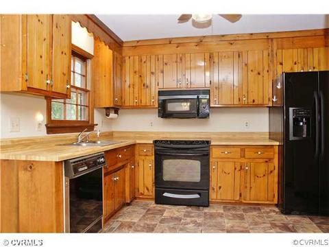 12324 Beaver Point Dr, Midlothian, VA 23112 photo 5