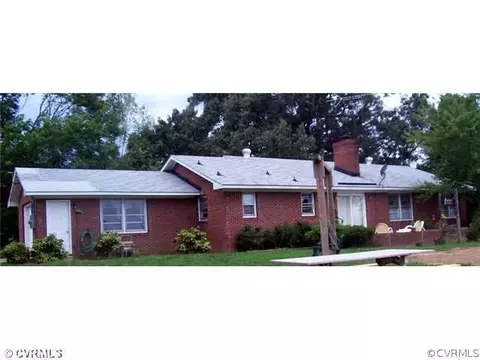 6908 Grubby Rd, Wilsons, VA 23894 photo 2
