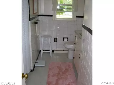 6908 Grubby Rd, Wilsons, VA 23894 photo 11