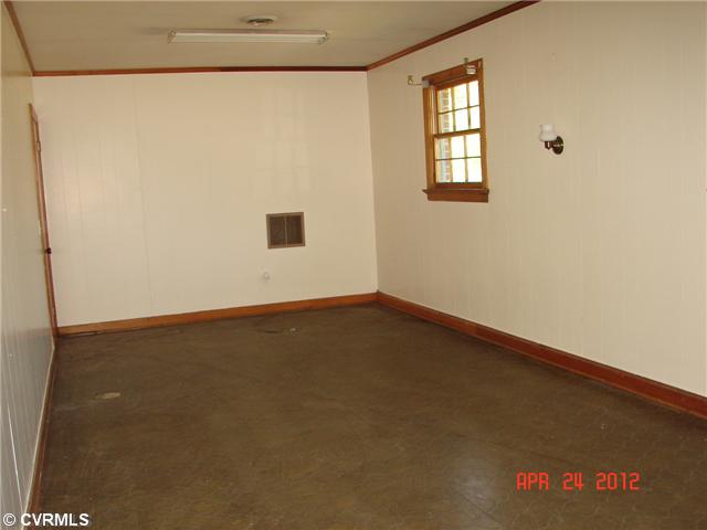 7685 Patrick Henry, Crewe, VA 23930 photo 1