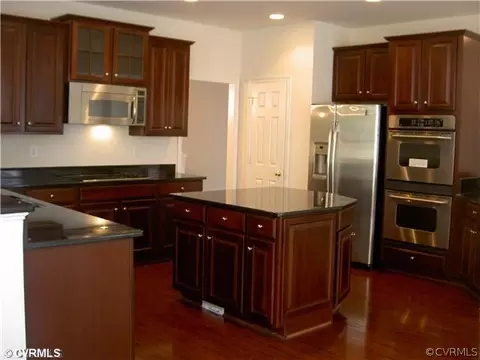 10254 Brading, Midlothian, VA 23112 photo 3