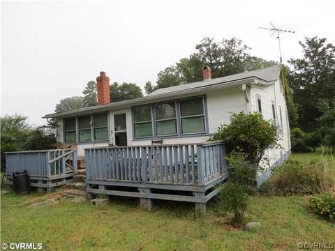 33318 King William Rd, West Point, VA 23181 photo 4