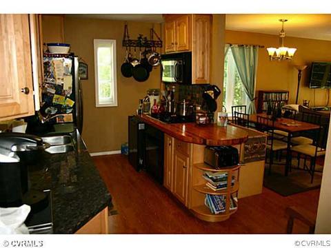9112 Patrick Henry Rd, Ashland, VA 23005 photo 5