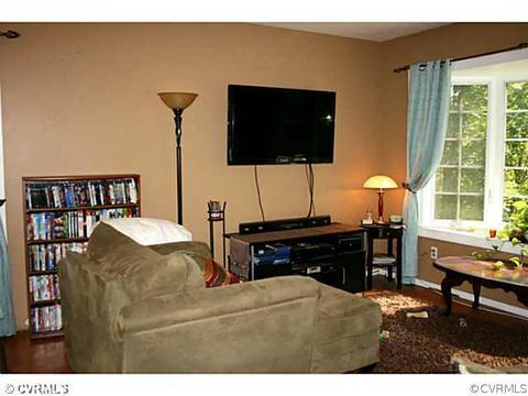 9112 Patrick Henry Rd, Ashland, VA 23005 photo 3