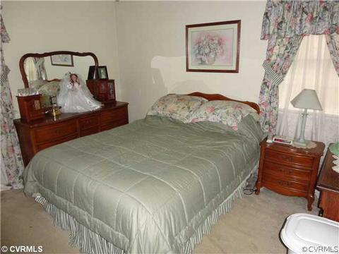 2941 Delfin Rd, Midlothian, VA 23112 photo 4