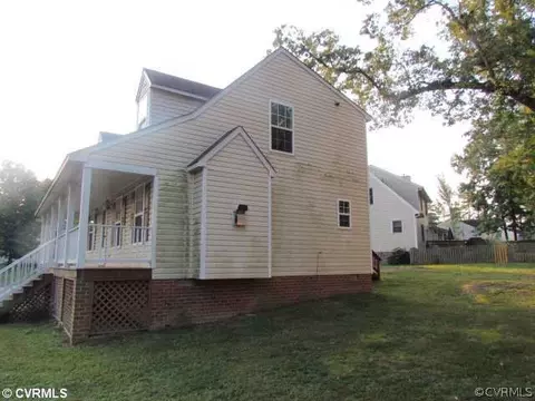 7200 Pineleaf Dr, Ampthill, VA 23234 photo 2
