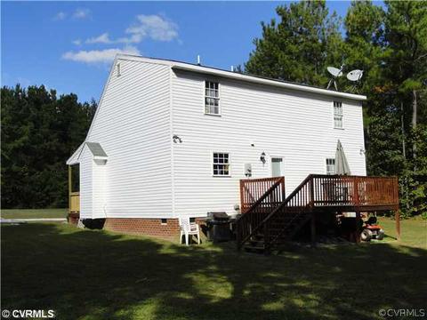 26001 Greentree Ln, Carson, VA 23830 photo 3