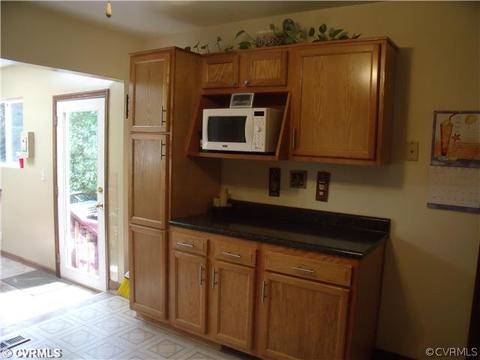 3025 Speeks Dr, Midlothian, VA 23112 photo 3