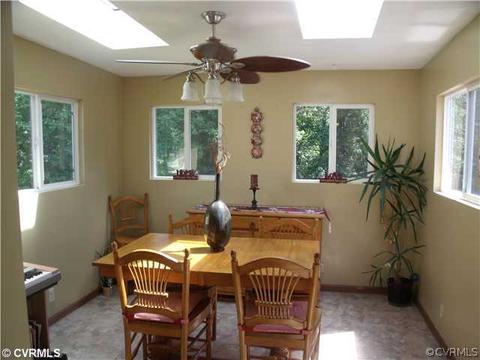 3025 Speeks Dr, Midlothian, VA 23112 photo 2