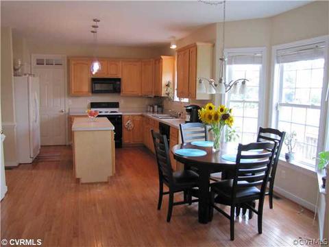 6078 Havenview Dr, Mechanicsville, VA 23111 photo 5
