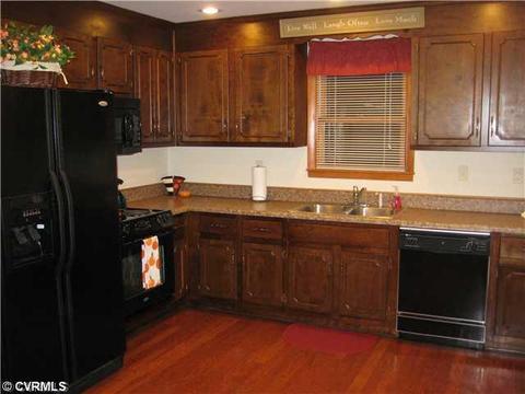 12020 Gardengate Rd, Midlothian, VA 23112 photo 5