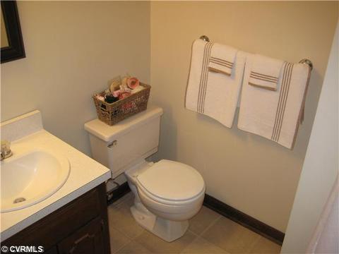 12020 Gardengate Rd, Midlothian, VA 23112 photo 9