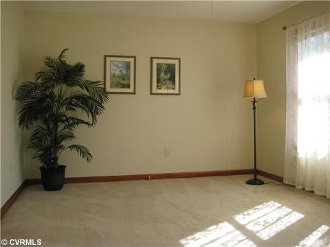 12020 Gardengate Rd, Midlothian, VA 23112 photo 3
