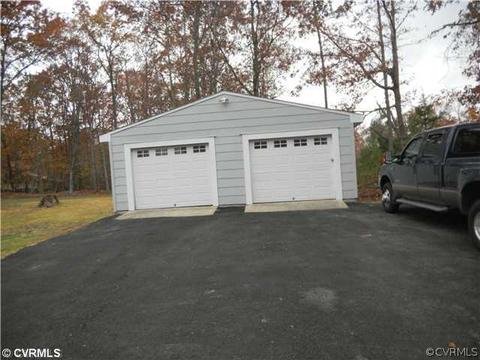 6002 Claiborne Rd, Sutherland, VA 23885 photo 3