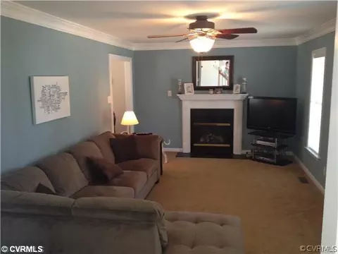 4906 Parrish Branch Rd, Midlothian, VA 23112 photo 3