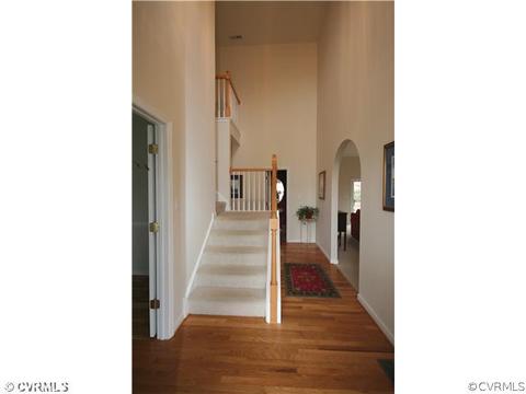 7906 Longfellow Ct, Midlothian, VA 23112 photo 2