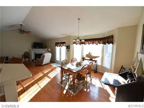 111 Pollard Pl, Aylett, VA 23009 photo 3