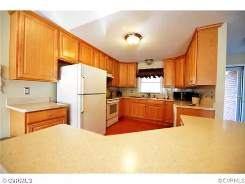 111 Pollard Pl, Aylett, VA 23009 photo 9