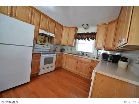 111 Pollard Pl, Aylett, VA 23009 photo 8