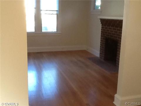 114 E Blake Ln, Richmond, VA 23224 photo 2