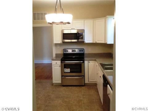 114 E Blake Ln, Richmond, VA 23224 photo 5