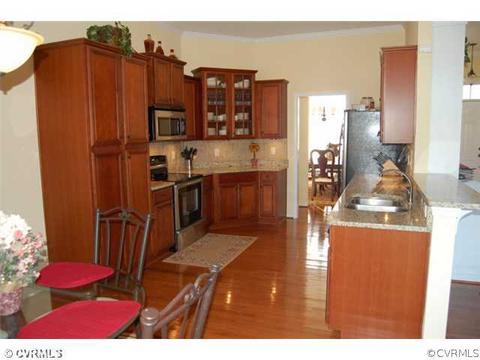 9612 Brading Ln, Midlothian, VA 23112 photo 4