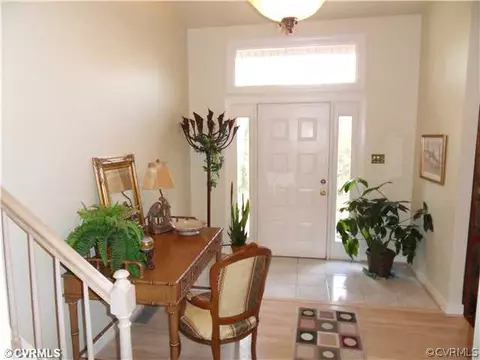 9104 Berry Patch Dr, Chesterfield, VA 23832 photo 3