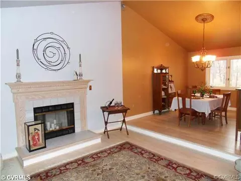 9104 Berry Patch Dr, Chesterfield, VA 23832 photo 8