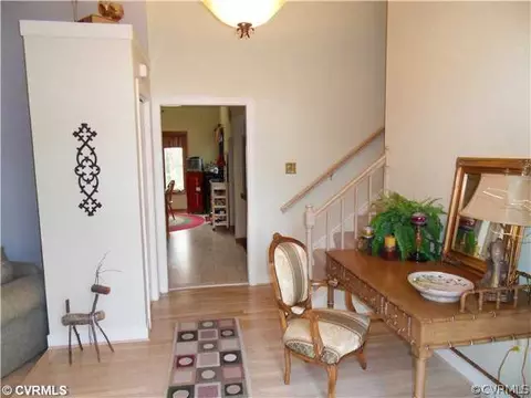 9104 Berry Patch Dr, Chesterfield, VA 23832 photo 2