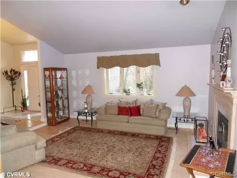 9104 Berry Patch Dr, Chesterfield, VA 23832 photo 7