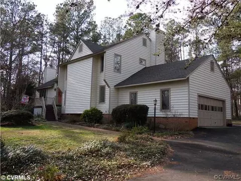 9104 Berry Patch Dr, Chesterfield, VA 23832 photo 1