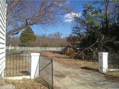 12111 Robious Rd, Midlothian, VA 23113 photo 2