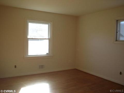 12 E Gray St, Sandston, VA 23150 photo 10