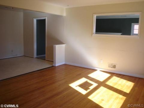 12 E Gray St, Sandston, VA 23150 photo 2