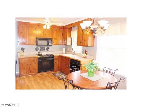 11308 Pendleton Pl, North Chesterfield, VA 23236 photo 3