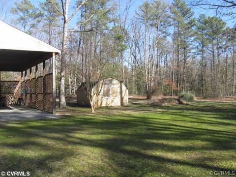 20009 White Oak Rd, Sutherland, VA 23885 photo 4