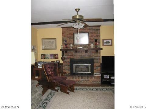 20009 White Oak Rd, Sutherland, VA 23885 photo 10