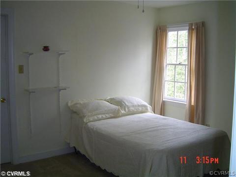 5711 Maple Brook Dr, Midlothian, VA 23112 photo 12